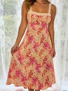 Vintage dELiA*s Pink & Cream Floral Lace-Trim Midi Dress